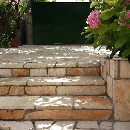 La Casa Di Nonna Apartment Qeparo Exterior photo